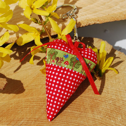 Sewing pattern  LITTLE HEART Keyring pendant